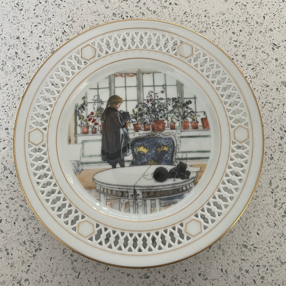 Flowers on the Windowsill limited edition plate